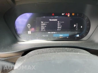 2023 Volvo XC40 B5 Plus Dark Theme – miniatura 13
