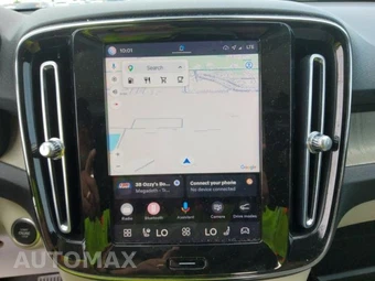 2023 Volvo XC40 B5 Plus Dark Theme – miniatura 10