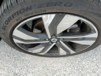 2023 Volvo XC40 B5 Plus Dark Theme – miniatura 23