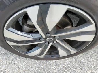 2023 Volvo XC40 B5 Plus Dark Theme – miniatura 27