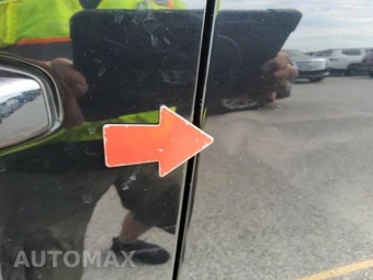 2023 Volvo XC40 B5 Plus Dark Theme – miniatura 28