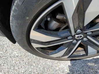 2023 Volvo XC40 B5 Plus Dark Theme – miniatura 26
