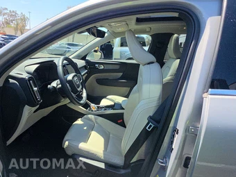 2023 Volvo XC40 B5 Ultimate Bright Theme - miniatura 7
