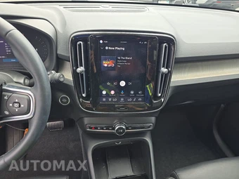 2023 Volvo XC40 B5 Ultimate Bright Theme – miniatura 11