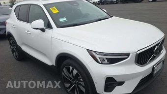 2023 Volvo XC40 B5 Ultimate Bright Theme – miniatura 23