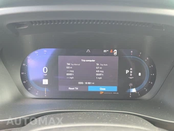 2023 Volvo XC40 B5 Ultimate Dark Theme – miniatura 12