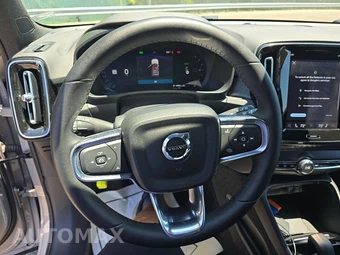 2023 Volvo XC40 Recharge Pure Electric Plus - miniatura 10