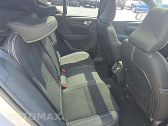 2023 Volvo XC40 Recharge Pure Electric Plus - miniatura 12