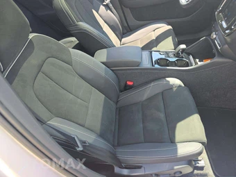 2023 Volvo XC40 Recharge Pure Electric Plus - miniatura 14