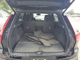 2023 Volvo XC40 Recharge Pure Electric Plus - miniatura 16