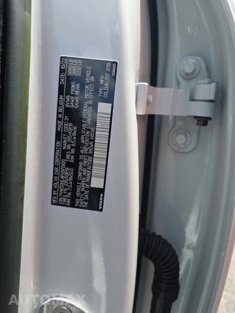 2023 Volvo XC40 Recharge Pure Electric Plus - miniatura 14