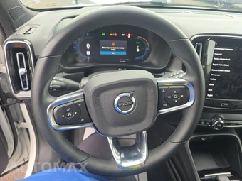 2023 Volvo XC40 Recharge Pure Electric Plus - miniatura 10