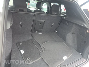 2023 Volvo XC40 Recharge Pure Electric Plus - miniatura 16