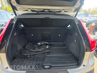 2023 Volvo XC40 Recharge Pure Electric Ultimate - miniatura 16