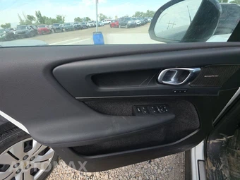 2023 Volvo XC40 Recharge Pure Electric Ultimate - miniatura 9