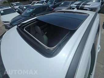 2023 Volvo XC60 B5 Core – miniatura 9