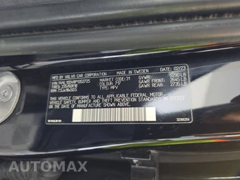 2023 Volvo XC60 B5 Core – miniatura 14