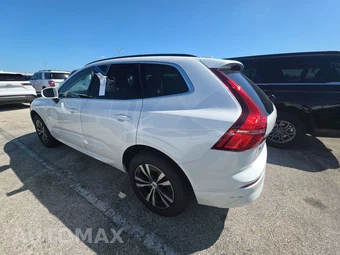 2023 Volvo XC60 B5 Core – miniatura 6