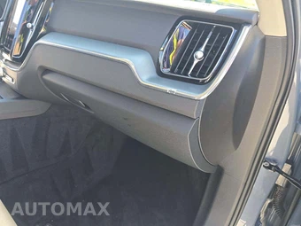 2023 Volvo XC60 B5 Core – miniatura 16