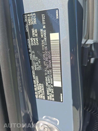2023 Volvo XC60 B5 Core – miniatura 2