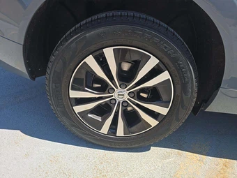 2023 Volvo XC60 B5 Core – miniatura 24