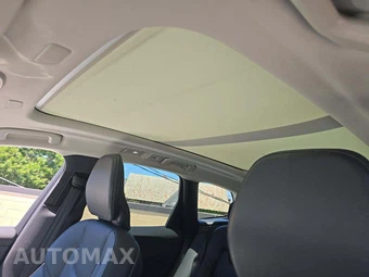 2023 Volvo XC60 B5 Core – miniatura 8