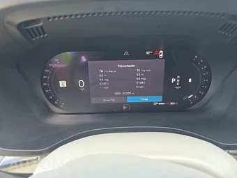 2023 Volvo XC60 B5 Core - miniatura 12