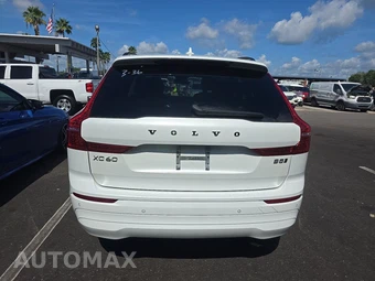 2023 Volvo XC60 B5 Core - miniatura 5