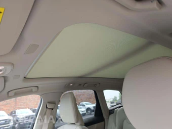 2023 Volvo XC60 B5 Core – miniatura 11
