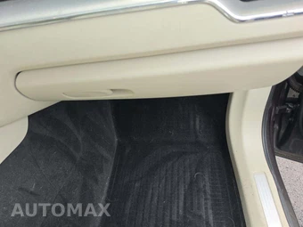 2023 Volvo XC60 B5 Core – miniatura 19