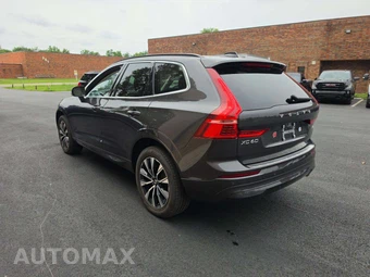 2023 Volvo XC60 B5 Core – miniatura 2