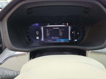 2023 Volvo XC60 B5 Core – miniatura 9