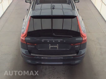2023 Volvo XC60 B5 Core – miniatura 5