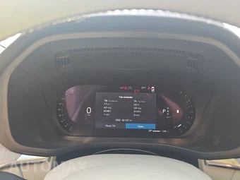 2023 Volvo XC60 B5 Plus Bright Theme - miniatura 12