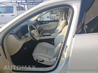 2023 Volvo XC60 B5 Plus Bright Theme - miniatura 7