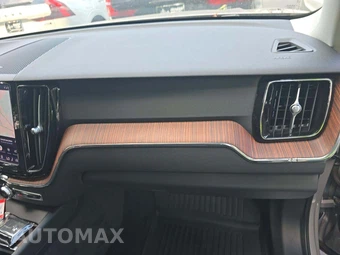 2023 Volvo XC60 B5 Plus Bright Theme – miniatura 19