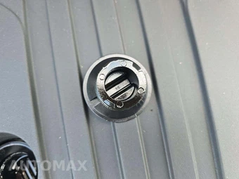 2023 Volvo XC60 B5 Plus Bright Theme – miniatura 23