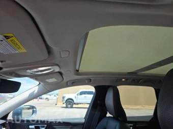 2023 Volvo XC60 B5 Plus Bright Theme – miniatura 11