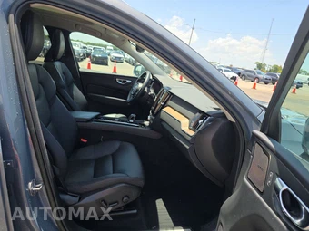 2023 Volvo XC60 B5 Plus Bright Theme – miniatura 2