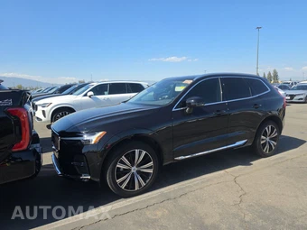 2023 Volvo XC60 B5 Plus Bright Theme