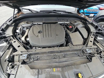 2023 Volvo XC60 B5 Plus Bright Theme – miniatura 15