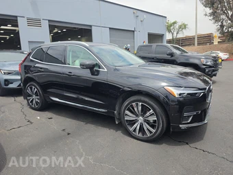 2023 Volvo XC60 B5 Plus Bright Theme – miniatura 3