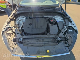 2023 Volvo XC60 B5 Plus Bright Theme – miniatura 15