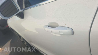 2023 Volvo XC60 B5 Plus Bright Theme – miniatura 32