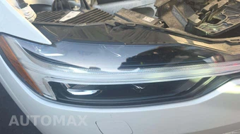 2023 Volvo XC60 B5 Plus Bright Theme – miniatura 34