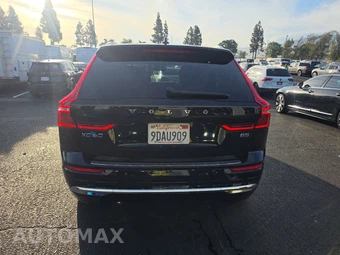 2023 Volvo XC60 B5 Plus Bright Theme – miniatura 5