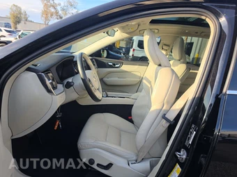 2023 Volvo XC60 B5 Plus Bright Theme – miniatura 7