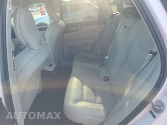 2023 Volvo XC60 B5 Plus Bright Theme – miniatura 13