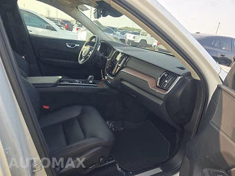 2023 Volvo XC60 B5 Plus Bright Theme - miniatura 8