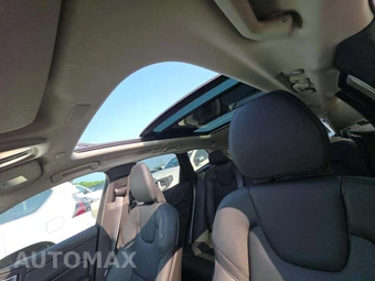 2023 Volvo XC60 B5 Plus Bright Theme – miniatura 11